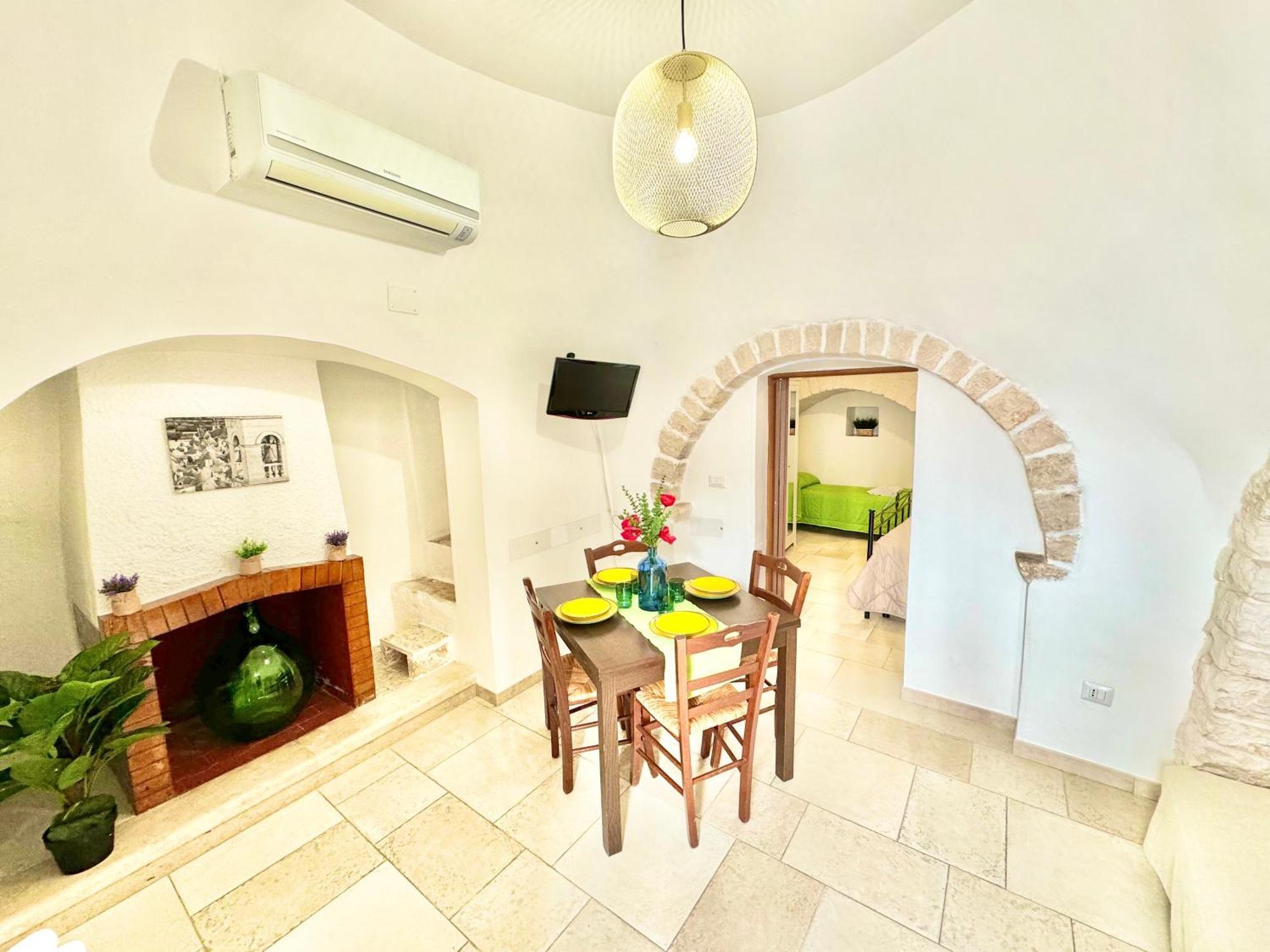Trulli Moon Villa Alberobello Room photo